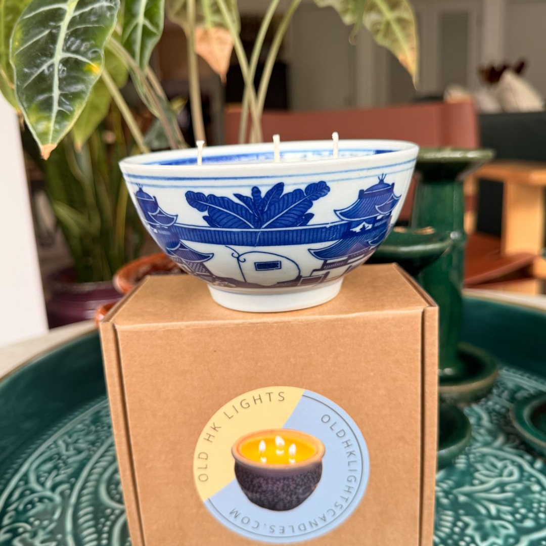 CANDLE: Blue & White Pagoda Bowl- The Peak Scent